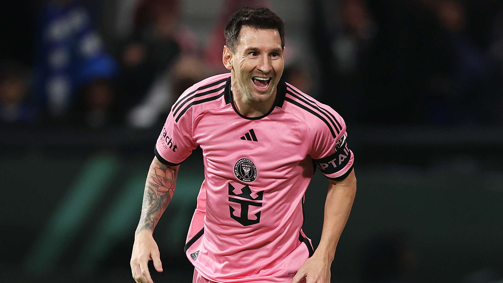 歐足聯官宣小阿紮爾當選全場MVP.